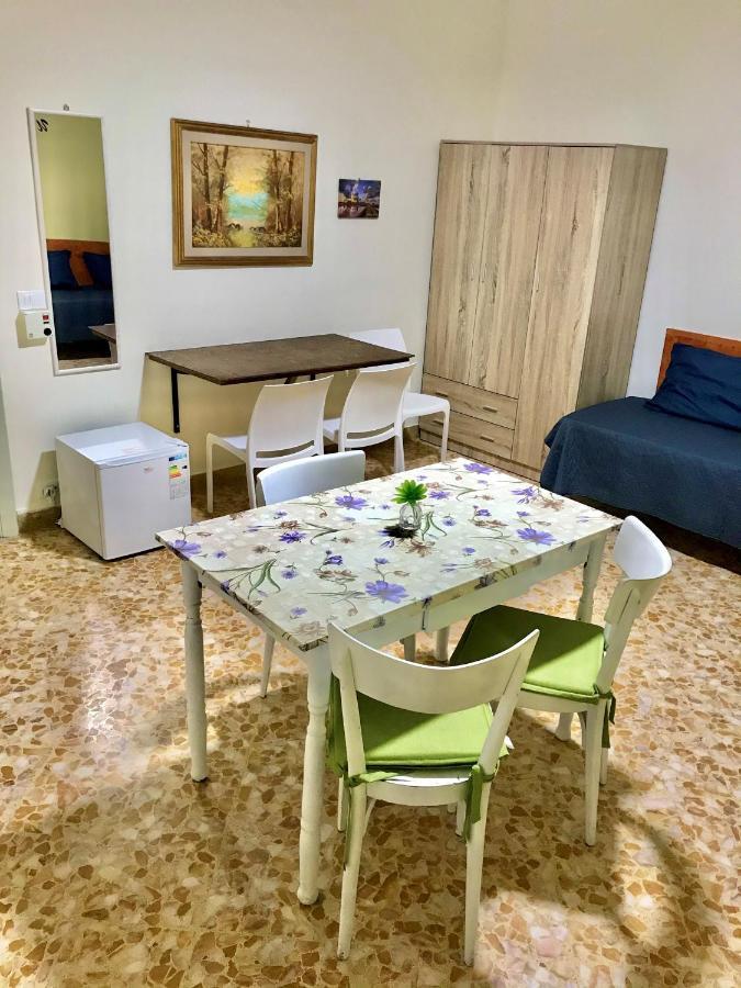 Solemare Bed & Breakfast Trapani Bagian luar foto